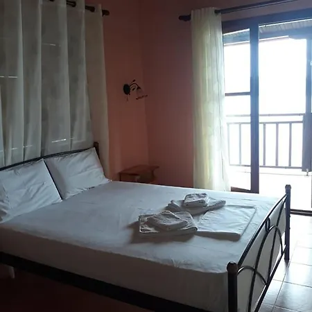 Violetta Studios&apartments *