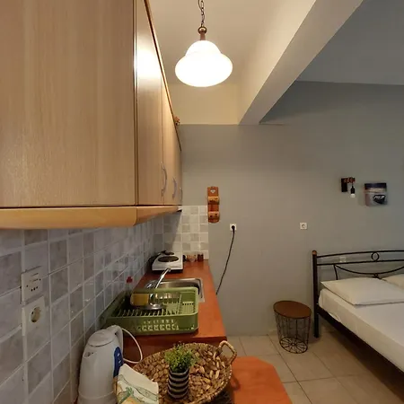 Violetta Studios&apartments * Milína