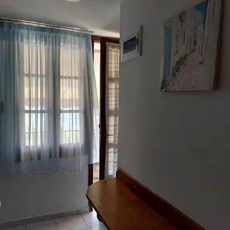 Violetta & Appartement Milína