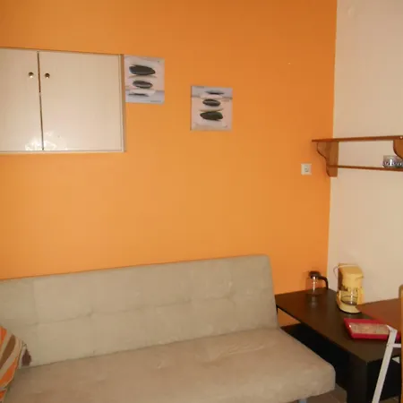 Violetta Studios&apartments *